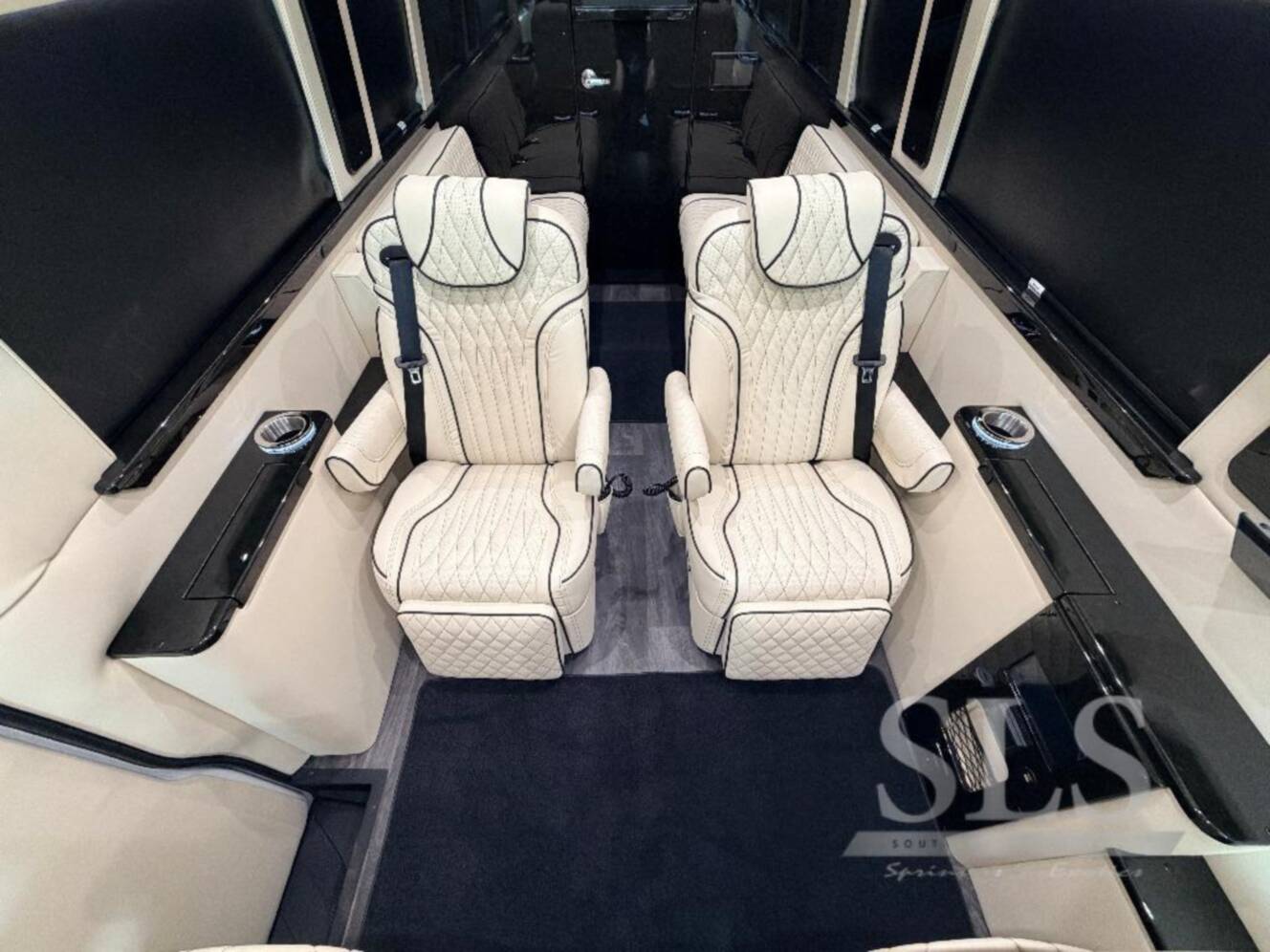 A photo of this 2026 Midwest Automotive Designs Luxe Cruiser Luxe Cruiser