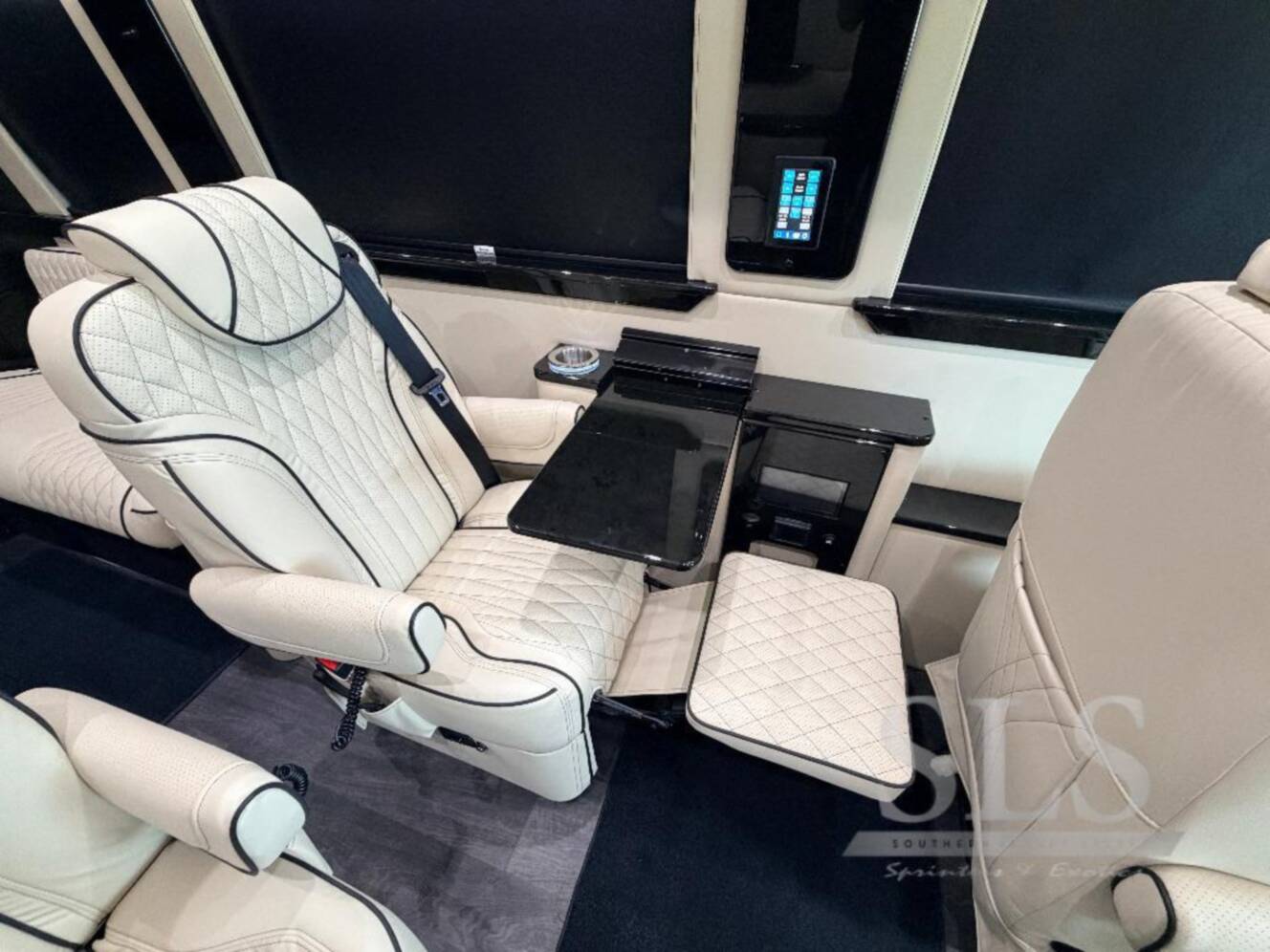 A photo of this 2026 Midwest Automotive Designs Luxe Cruiser Luxe Cruiser
