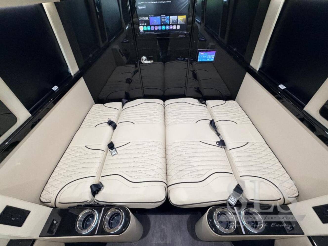 A photo of this 2026 Midwest Automotive Designs Luxe Cruiser Luxe Cruiser