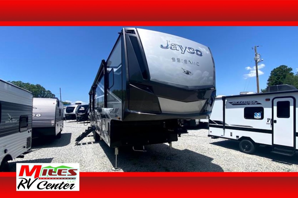 2027 Jayco Seismic 359 in hendersonville NC