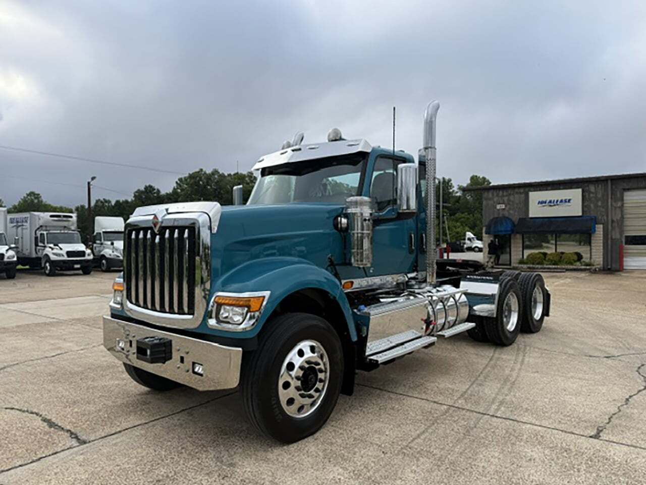 2027 INTERNATIONAL HX 520 in Columbus, MS