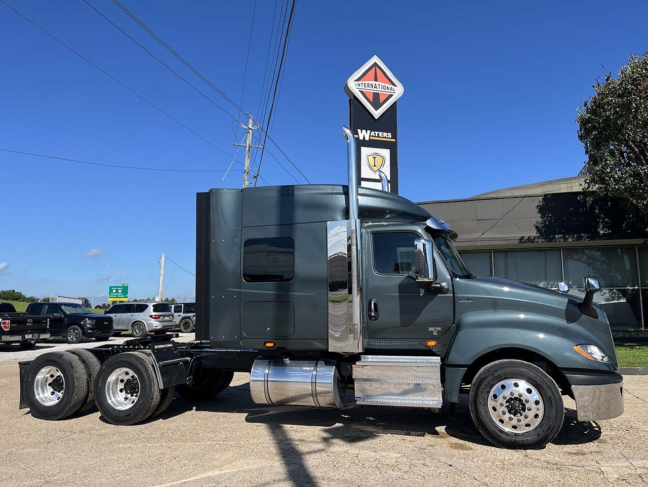 2027 INTERNATIONAL LT 625 in Columbus, MS