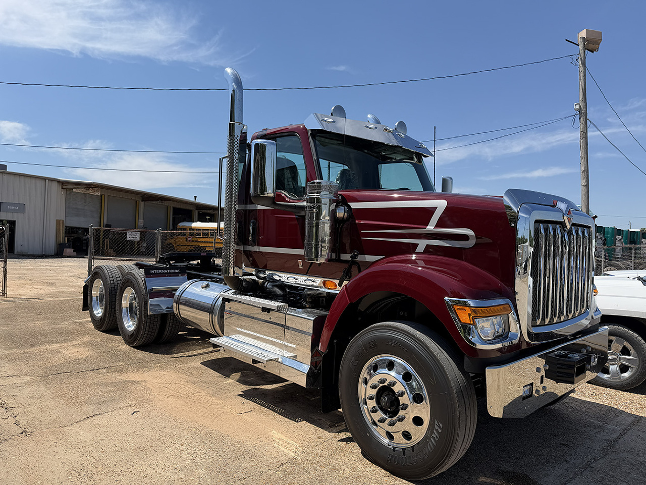 2027 INTERNATIONAL HX 520 in Columbus, MS