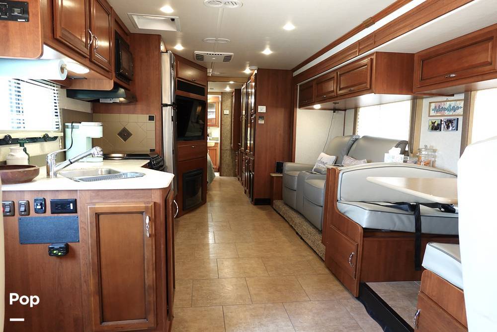 2016 Fleetwood Storm 35SK in del valle TX