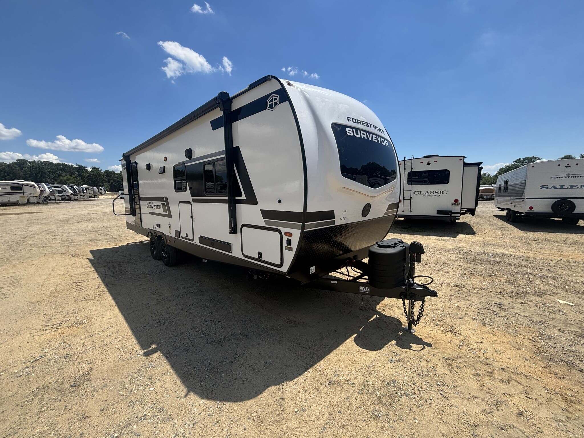 2027 Forest River Surveyor 267RBSS in newfield NJ