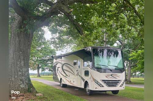 2019 Thor Motor Coach Hurricane 35M in columbia KY