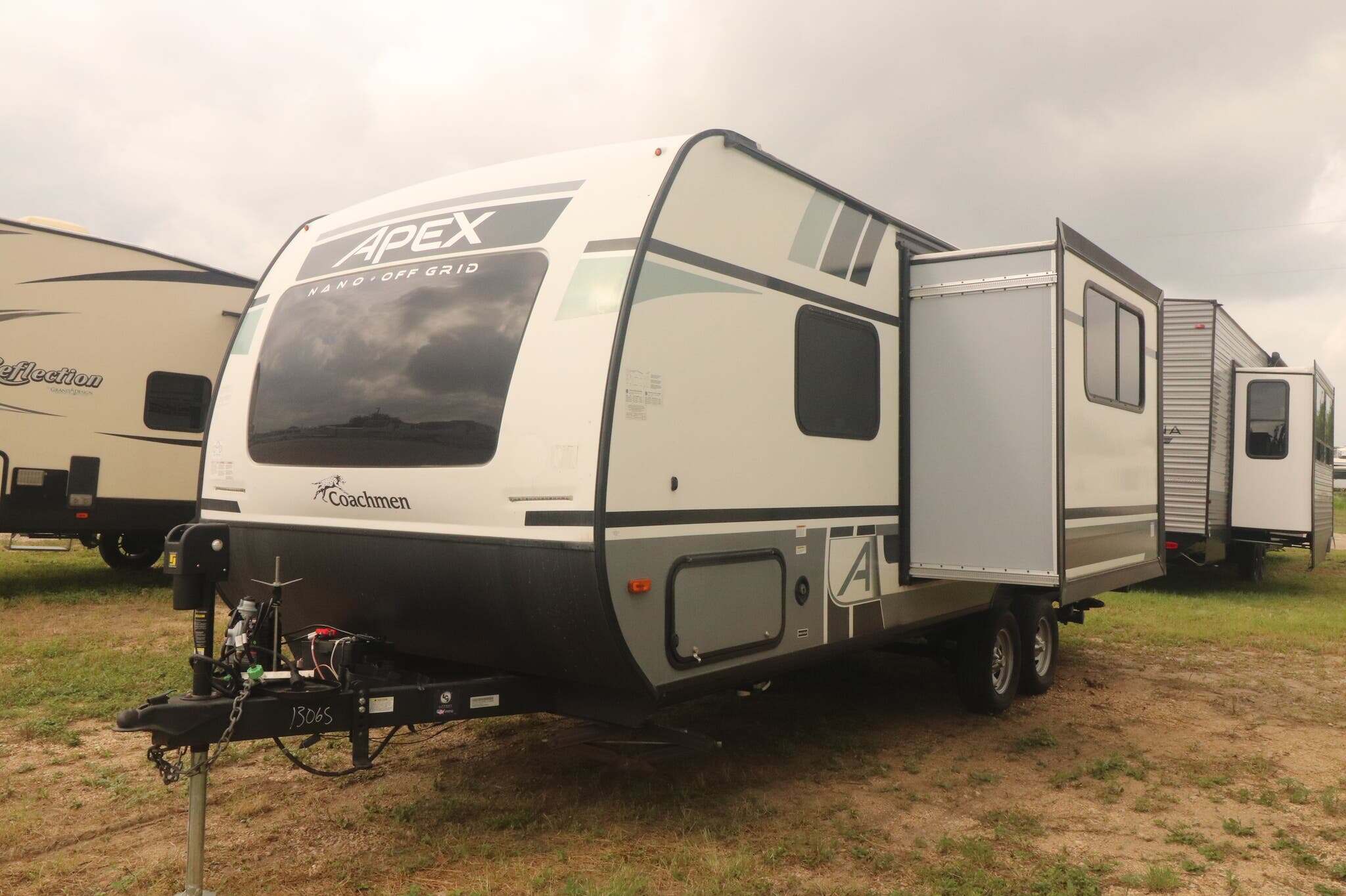 2022 Coachmen Apex Nano 208 BHS RV