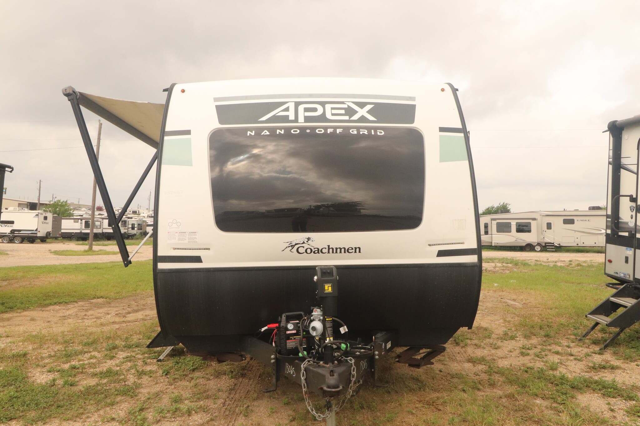 2022 Coachmen Apex Nano 208 BHS in seguin TX