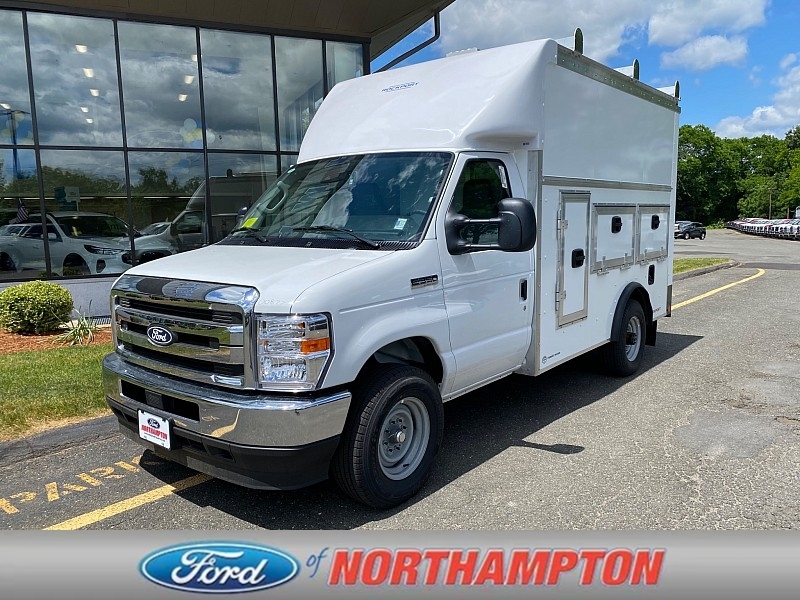 2027 FORD ECONOLINE in Northampton, MA