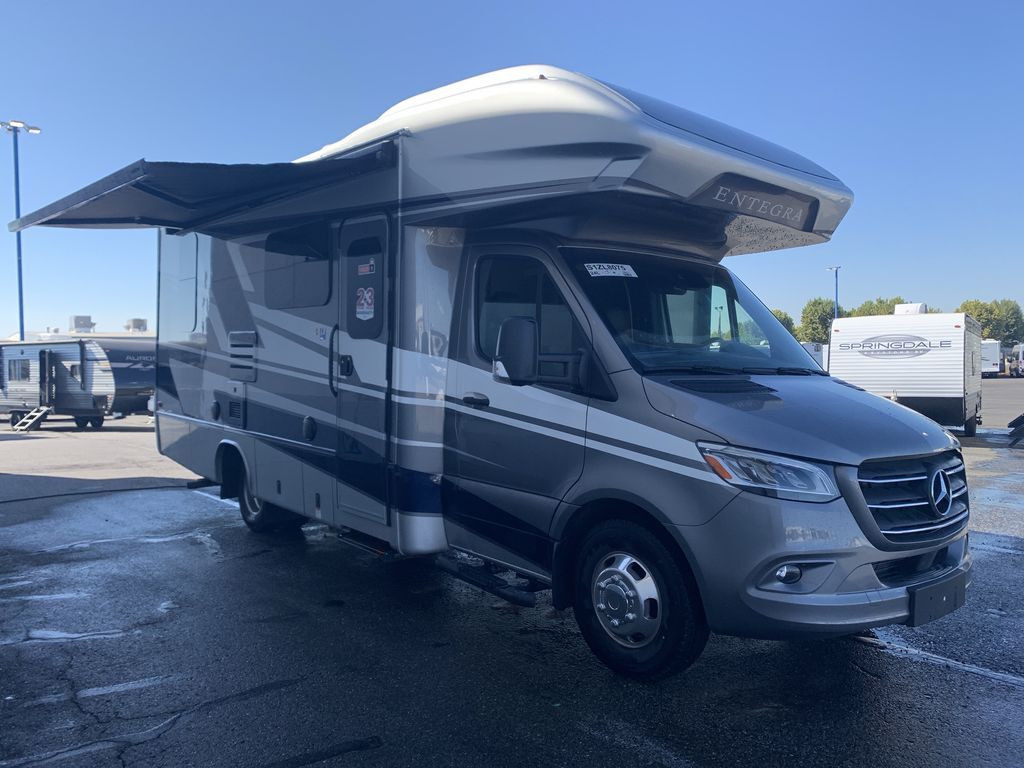 2025 Entegra Coach Qwest 24L RV