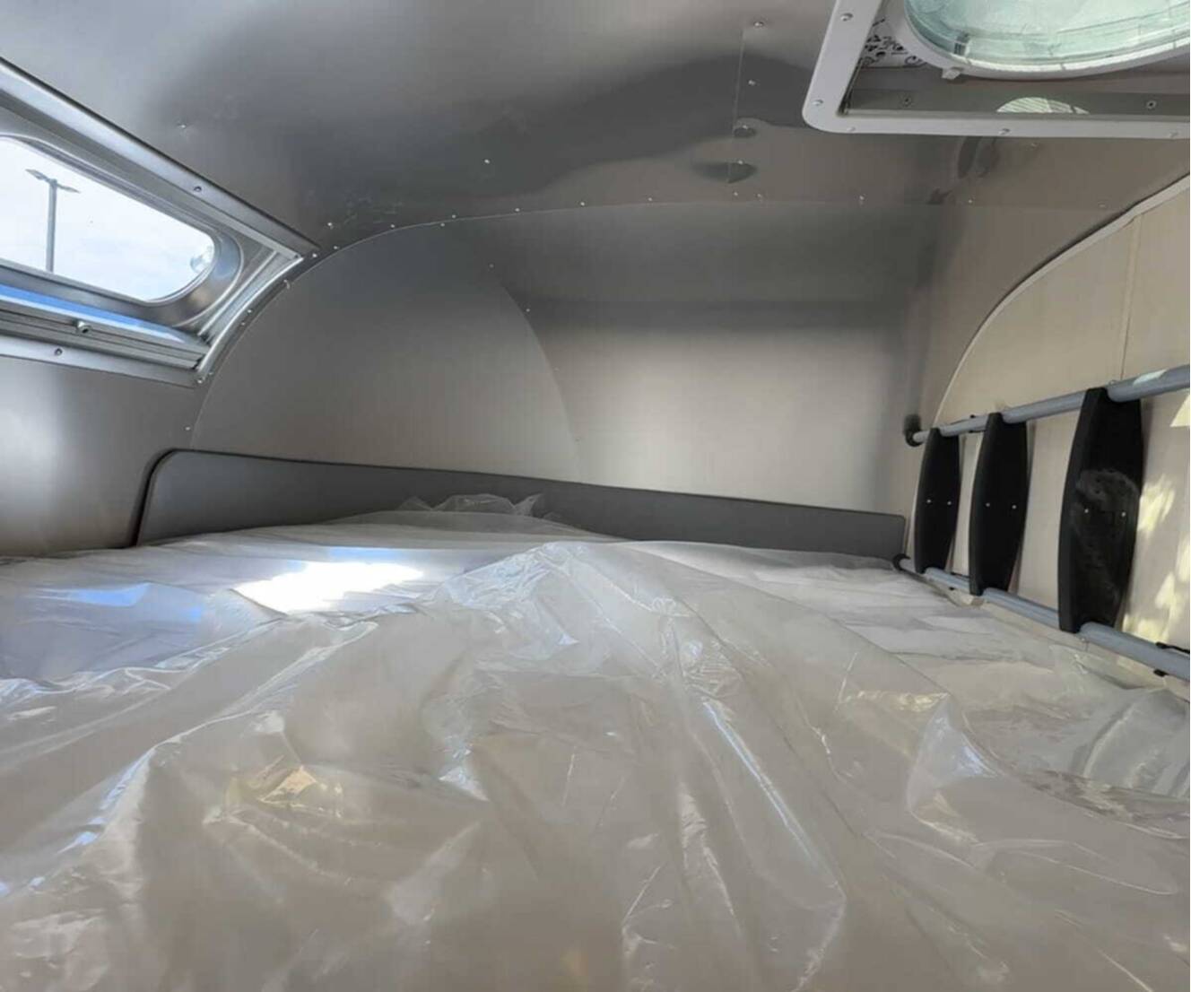 A photo of this 2026 Airstream Flying Cloud 30FB Bunk