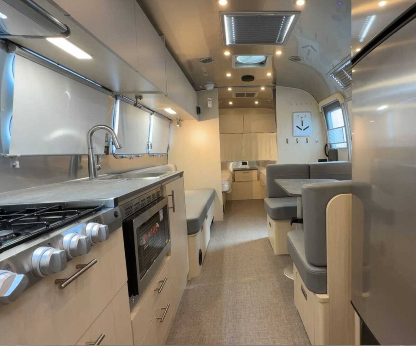 A photo of this 2026 Airstream Flying Cloud 30FB Bunk