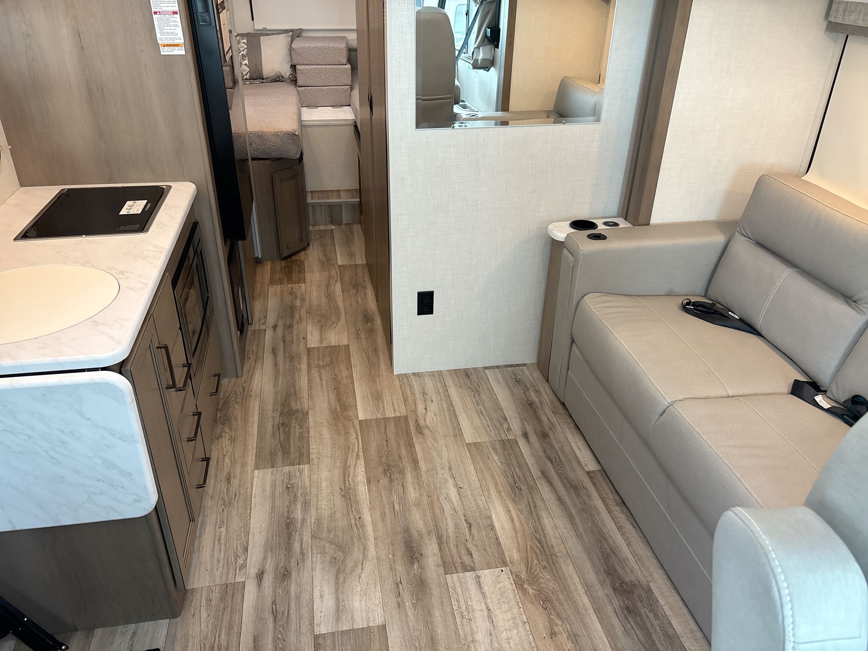 2027 Thor FREEDOM TRAVELER A24 in fort myers FL