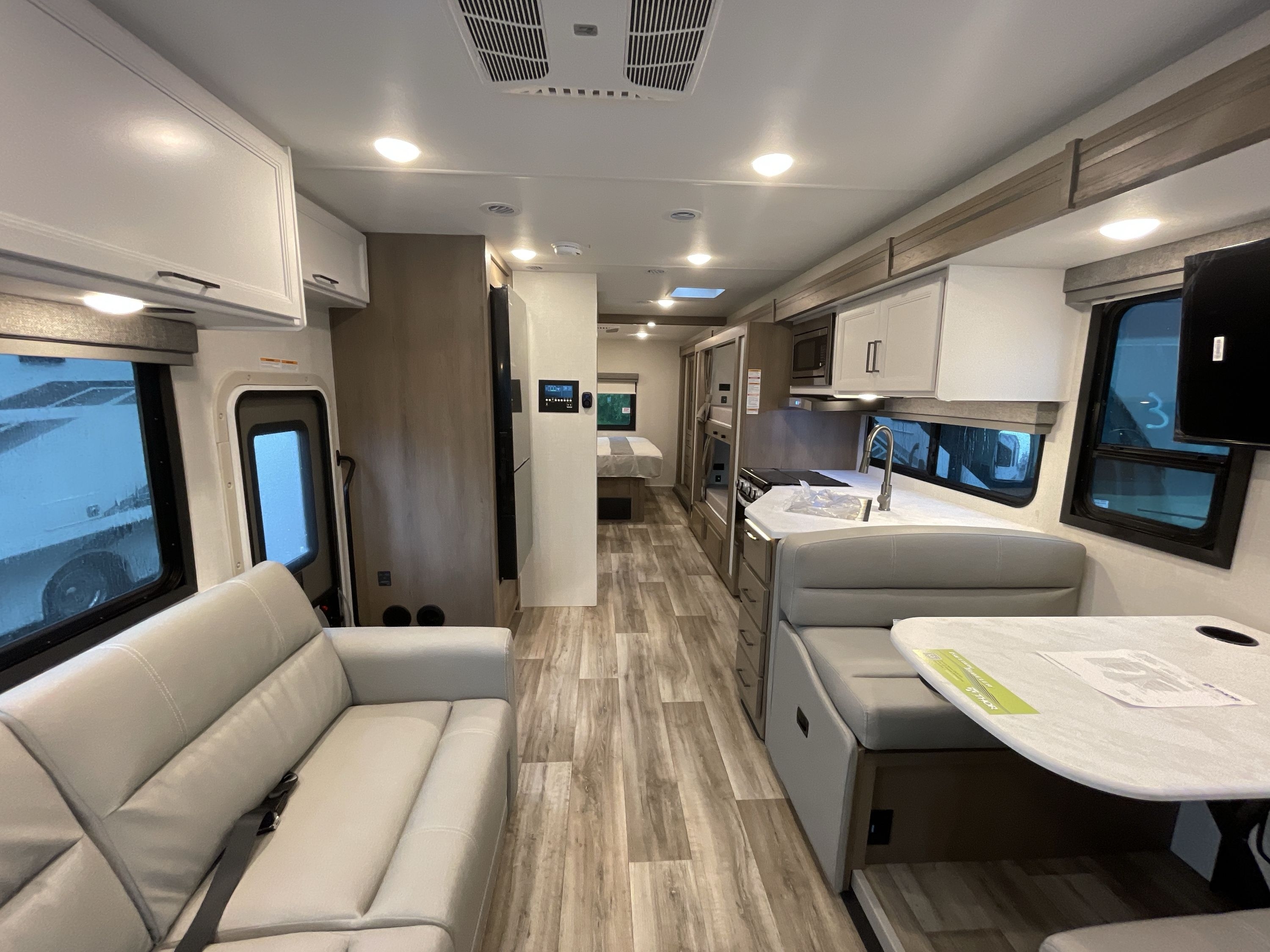 2027 Thor FREEDOM TRAVELER A32 in fairmont WV