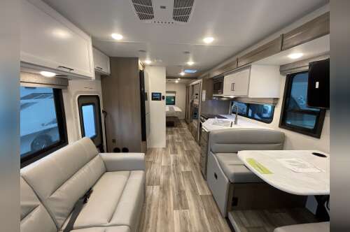 2027 Thor FREEDOM TRAVELER A32 in fairmont WV