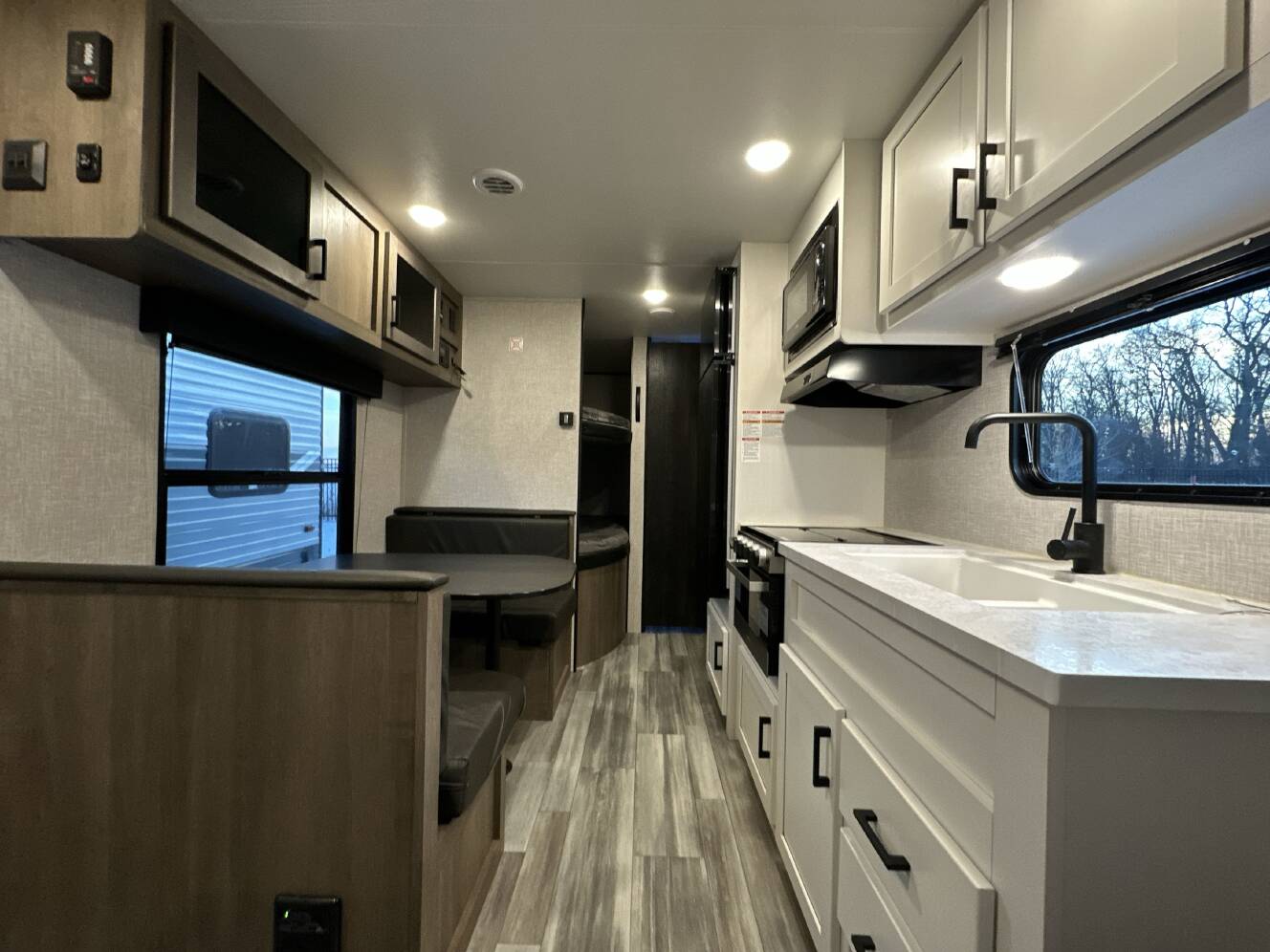 A photo of this 2024 Jayco JAY FLIGHT SLX 260BH
