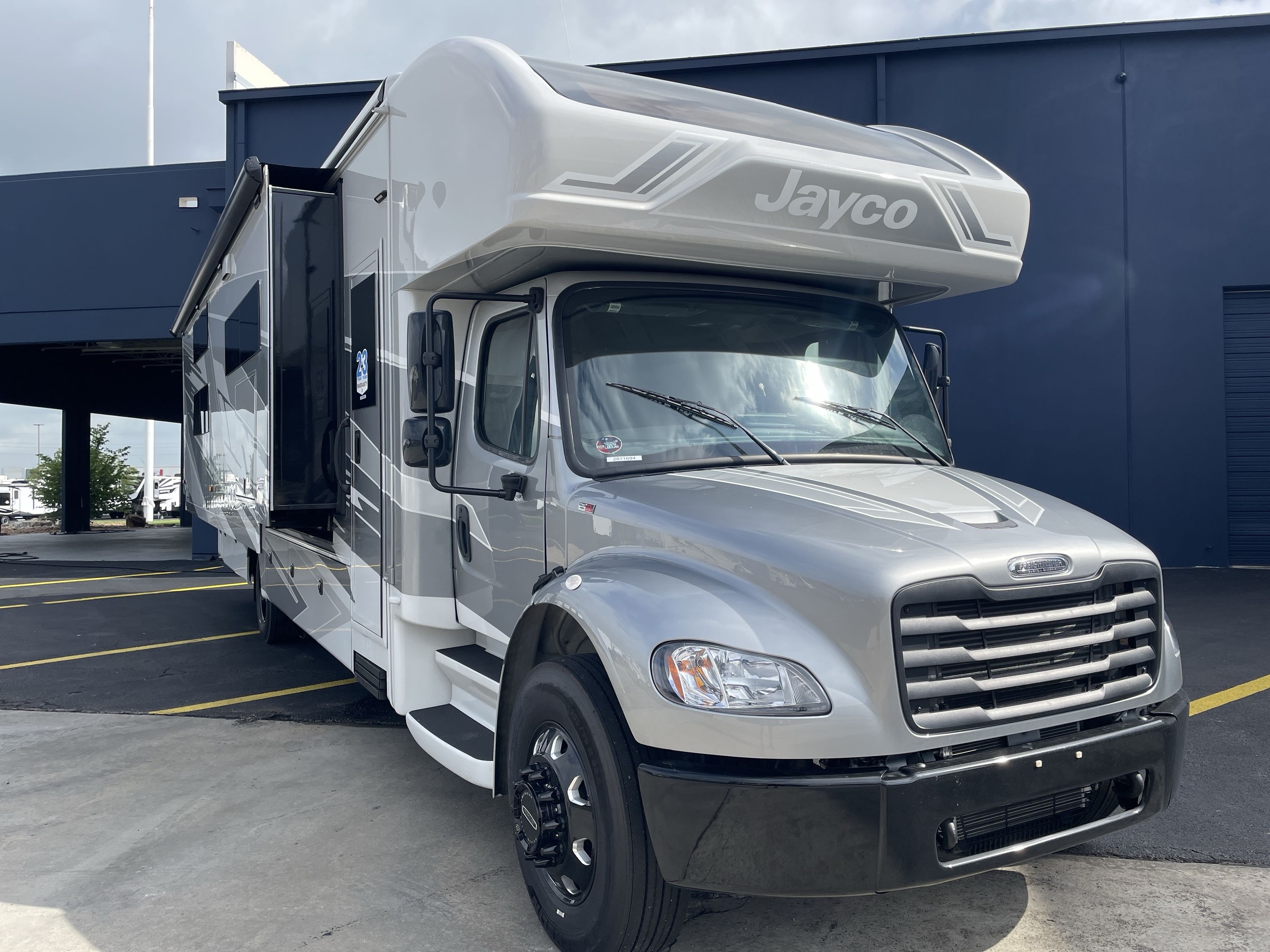 2027 Jayco SENECA PRESTIGE 37L in katy TX