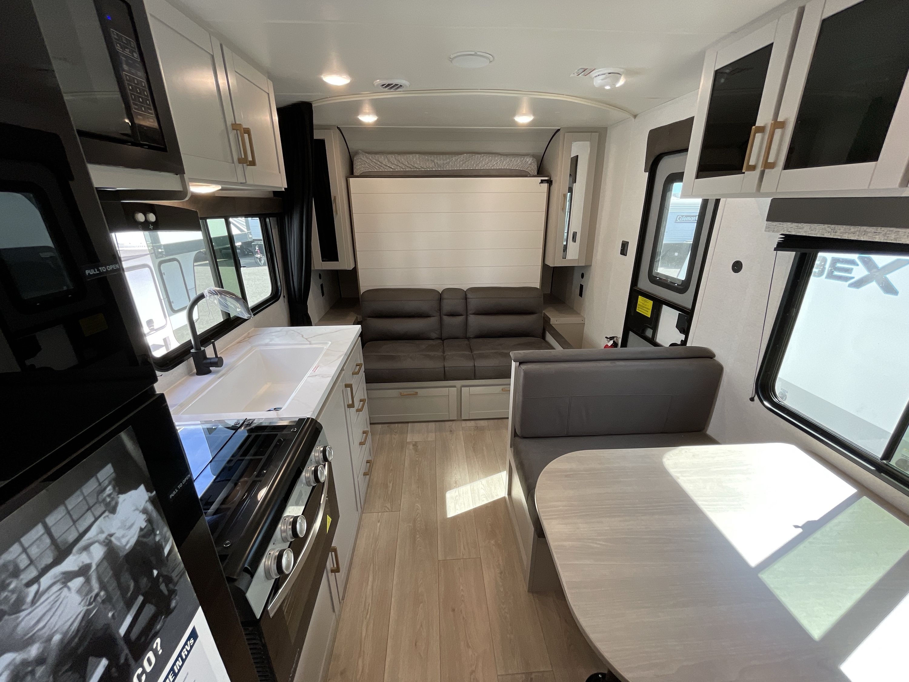 2027 Jayco JAY FLIGHT 211MBW in liberty lake WA