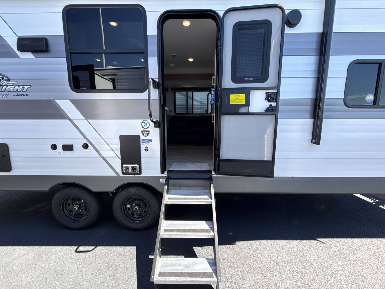 A photo of this 2027 Jayco JAY FLIGHT 265MWS