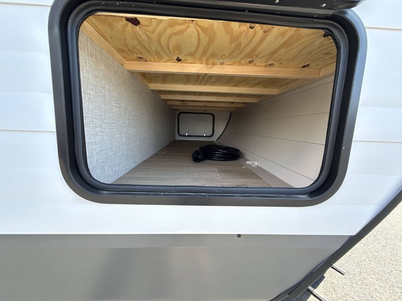A photo of this 2027 Jayco JAY FLIGHT 265MWS