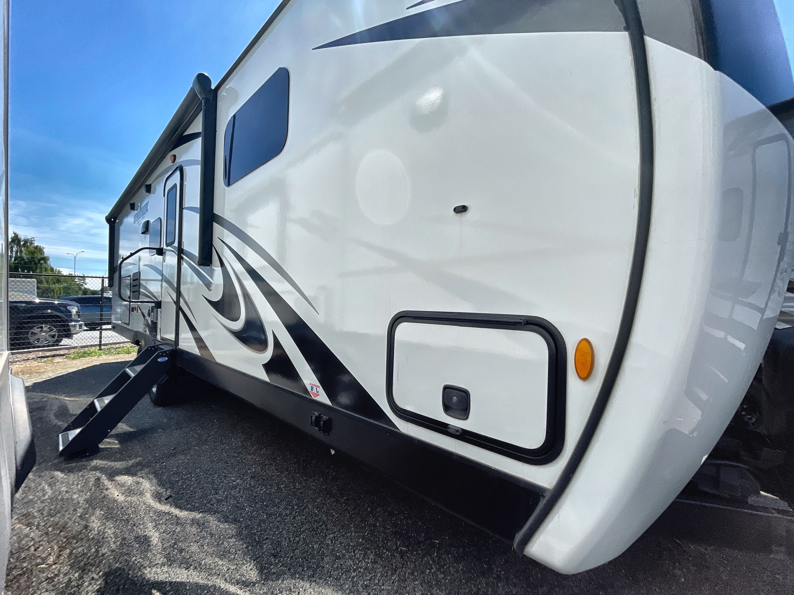 2021 Venture Rv SPORTTREK TOURING EDITION 302VRB RV