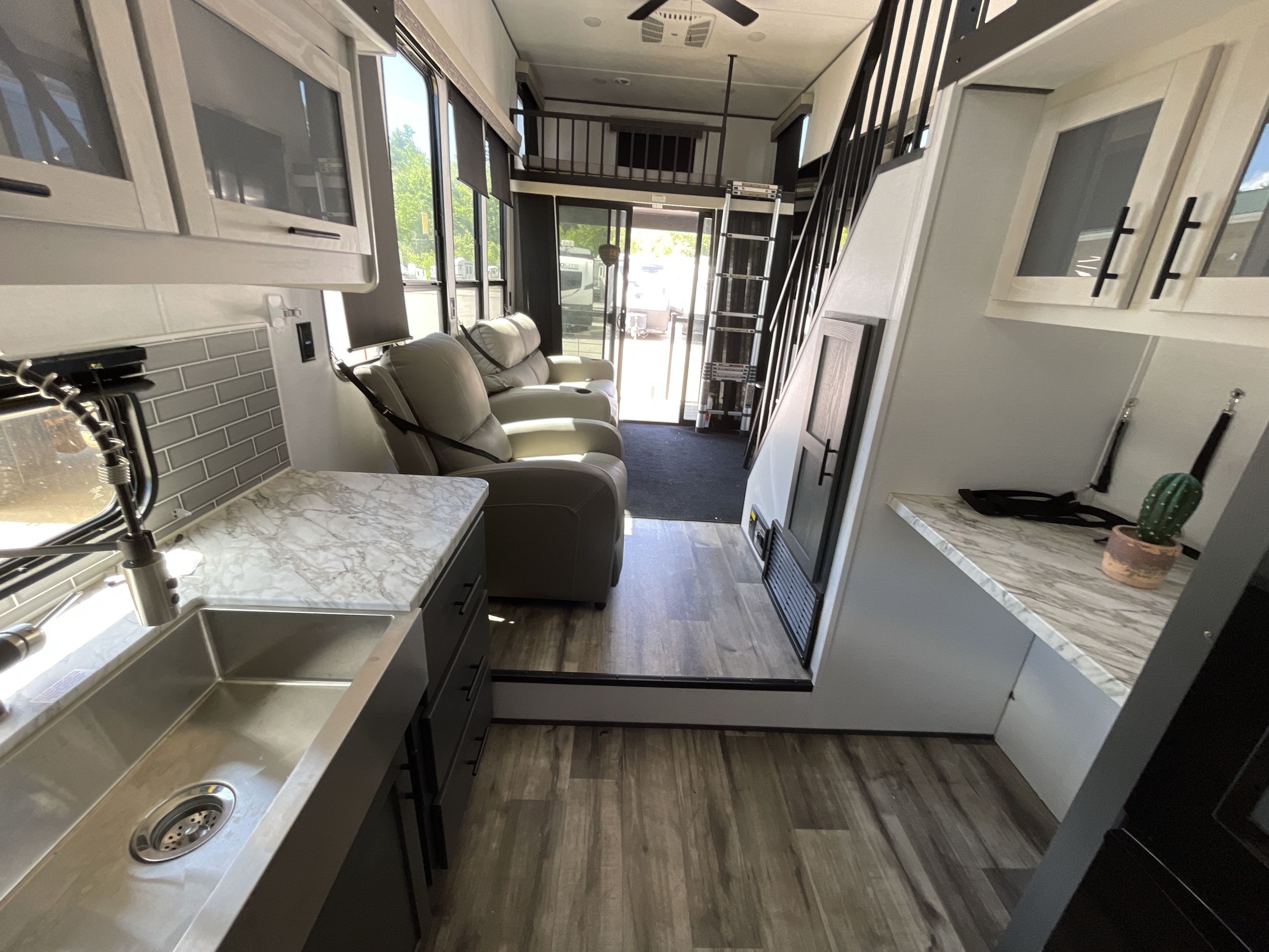 2024 Dutchmen ASPEN TRAIL 260THLOFT in chichester NH