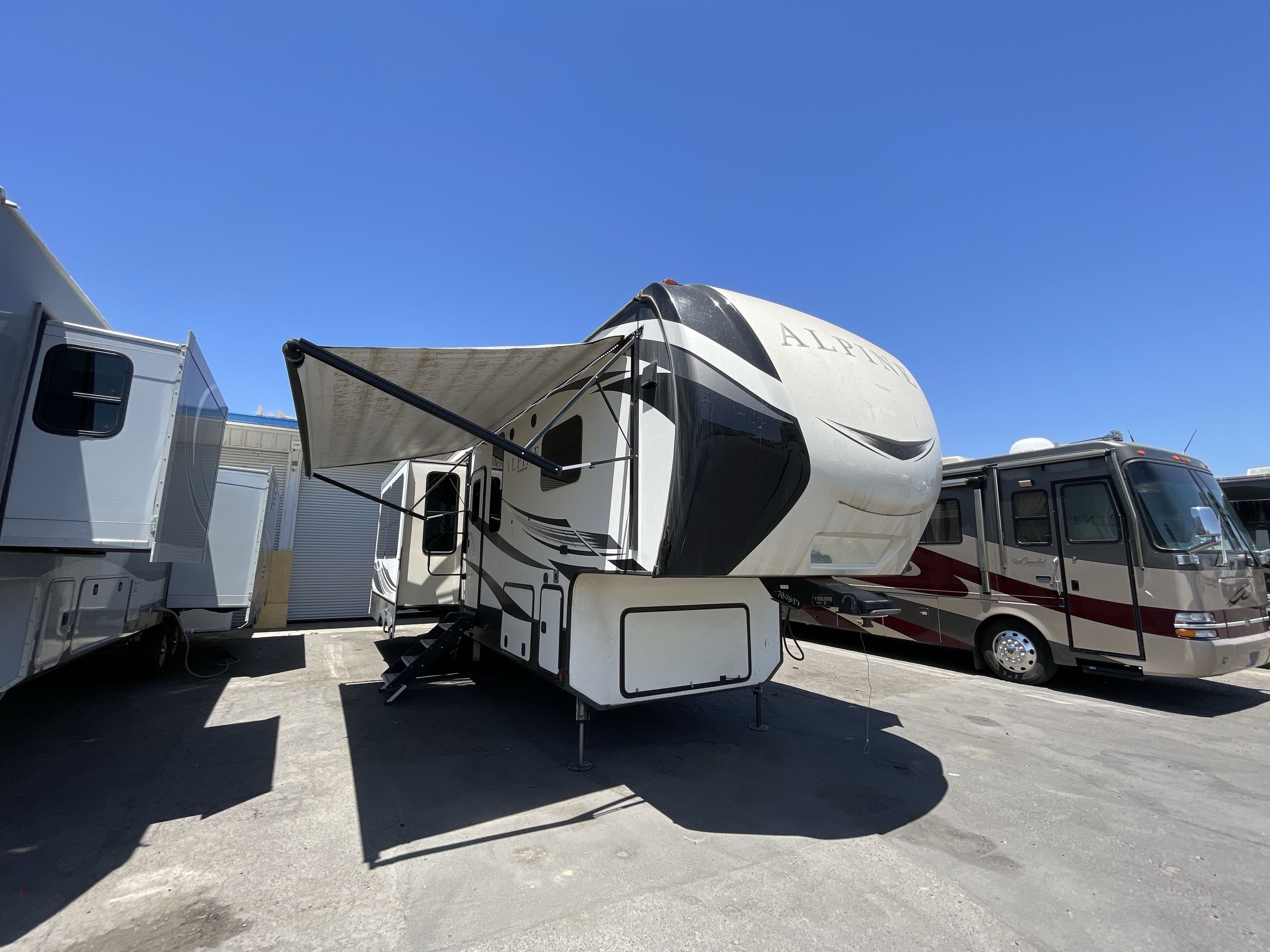 2019 Keystone ALPINE 3020RE RV