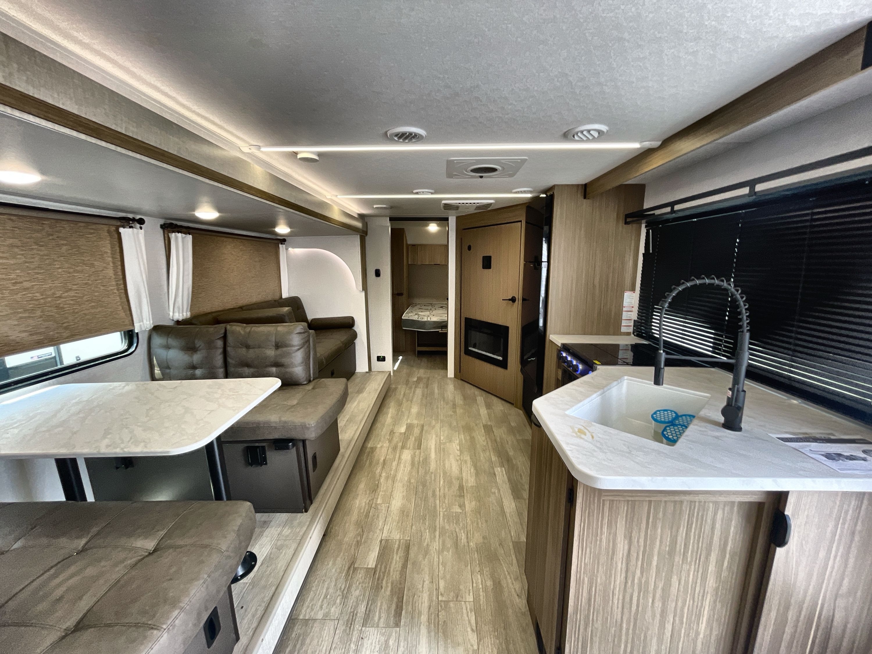 2025 Forest River WILDWOOD X-LITE 26ICE in fairmont WV