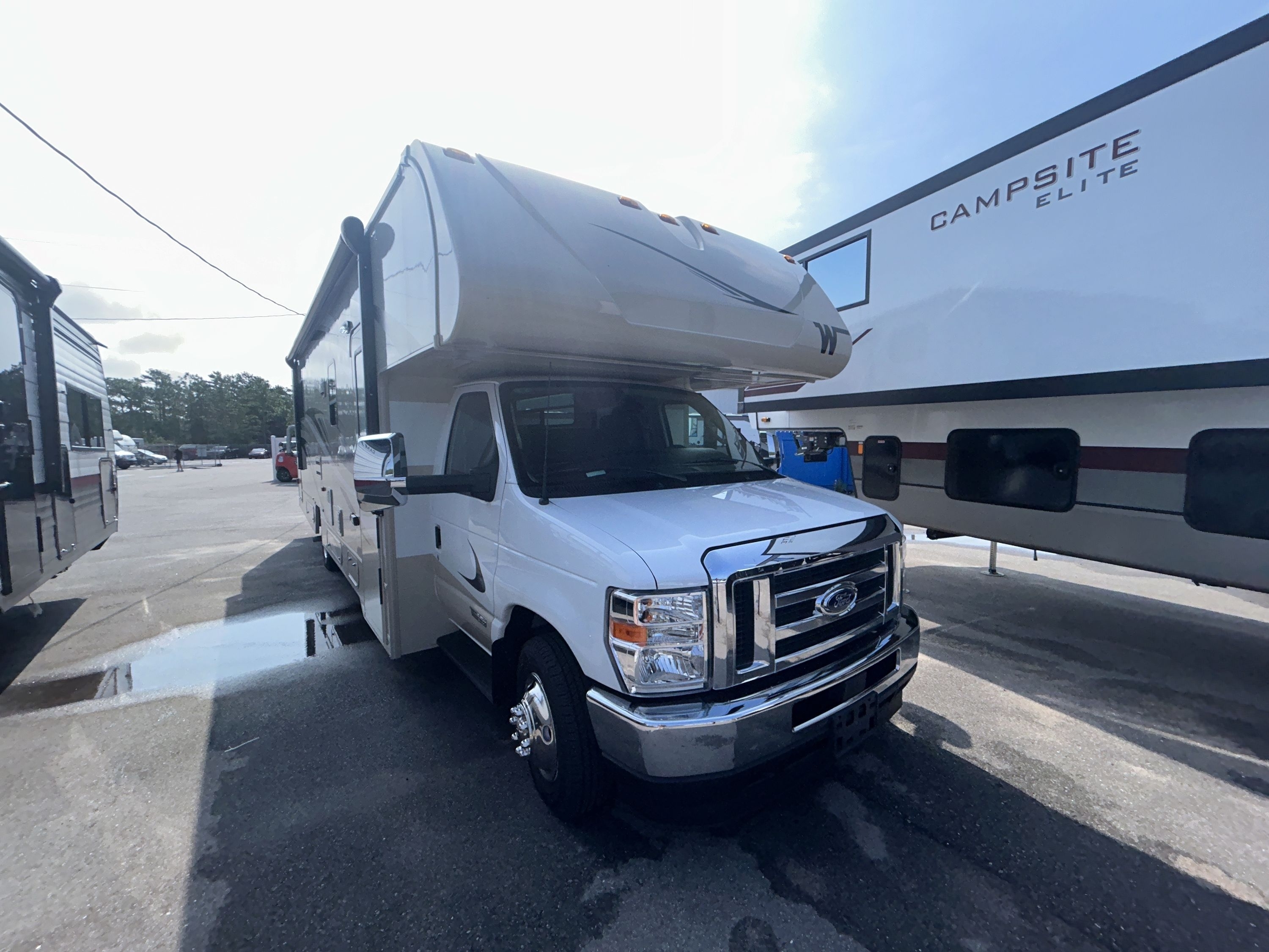 2025 Winnebago SPIRIT 31K in gulf breeze FL