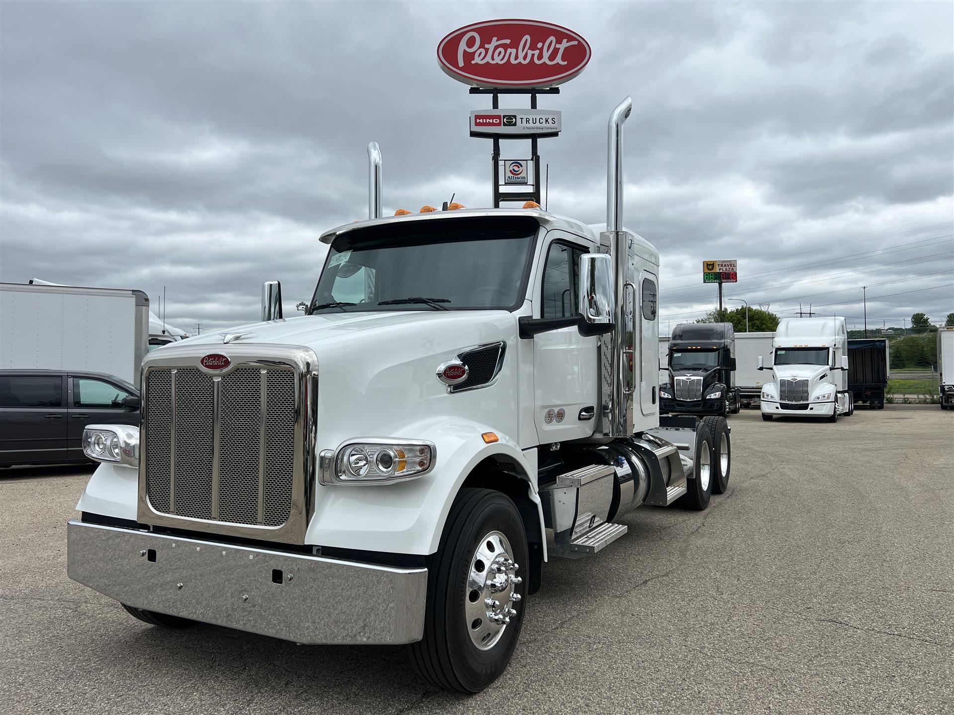 2027 PETERBILT 567 in South Saint Paul, MN