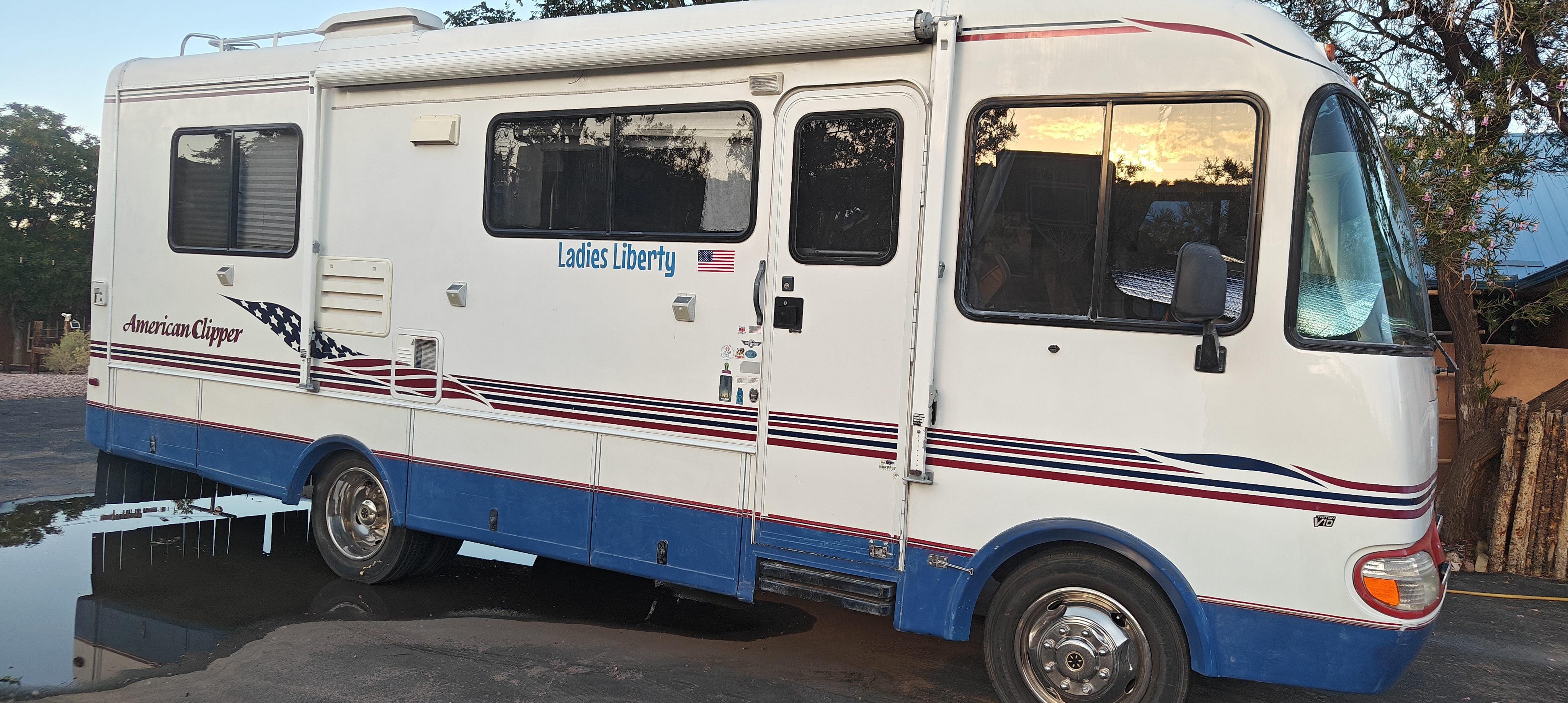 1999 Rexhall AMERICAN CLIPPER C26 RV