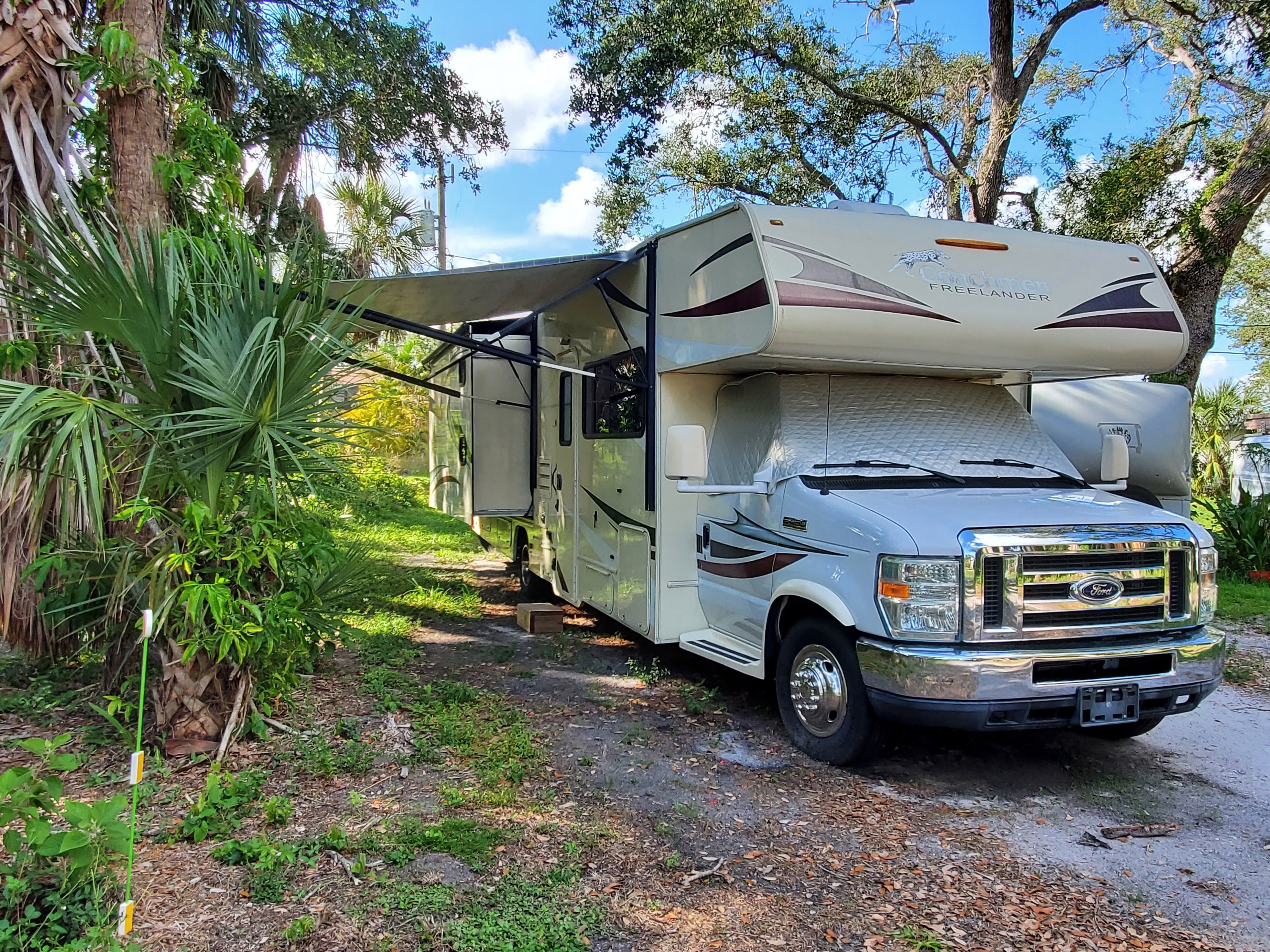 2016 Coachmen FREELANDER 32BH RV