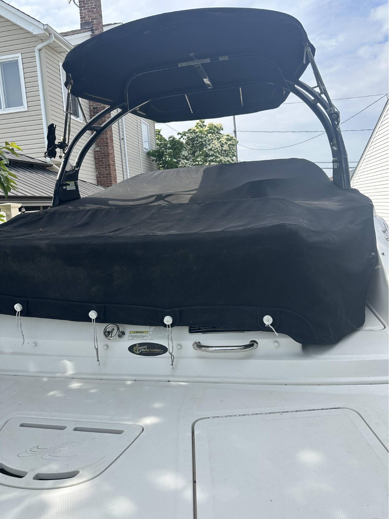 A photo of this 2013 Sea Ray 240 Sundeck