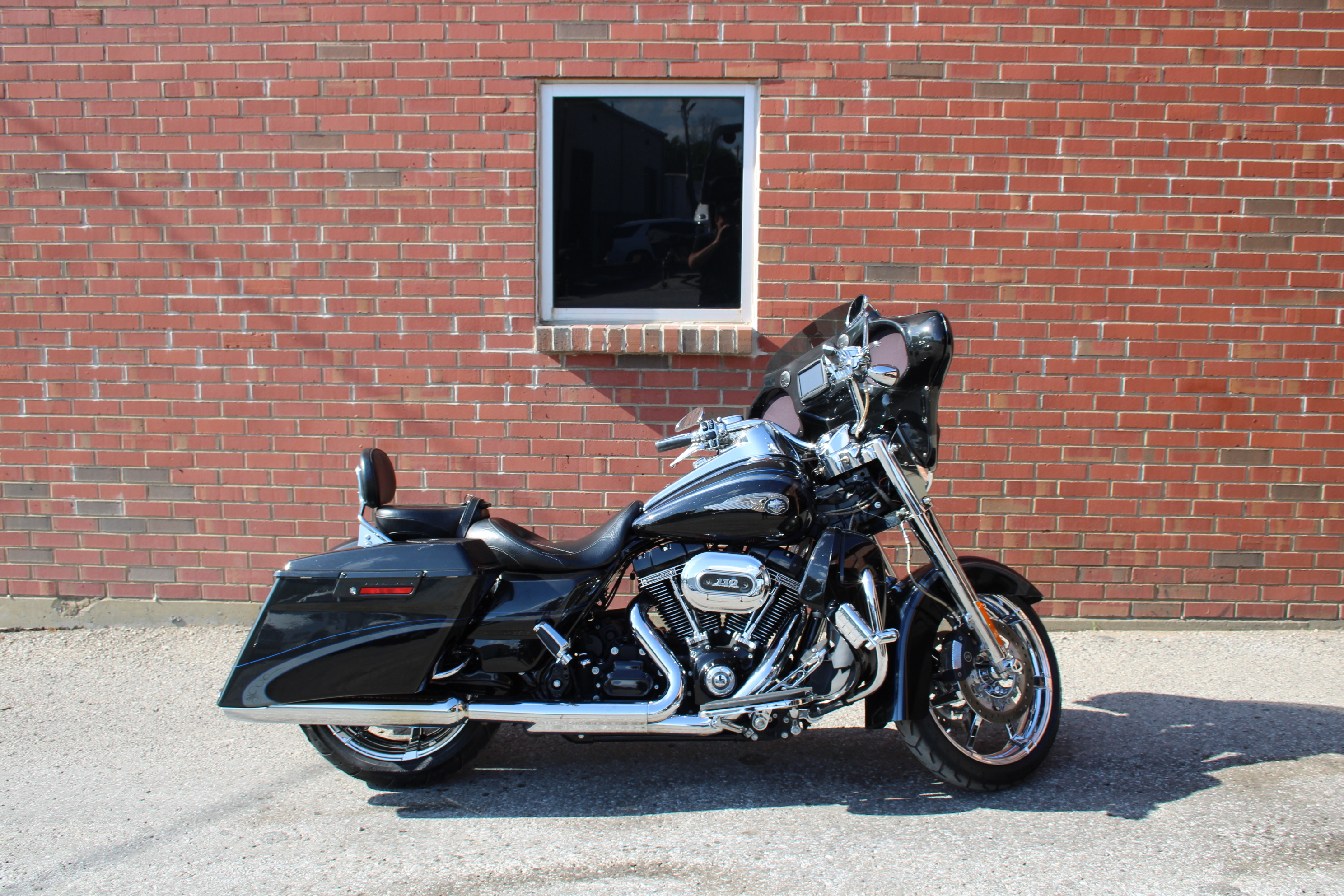 2013 Harley-Davidson ROAD KING CVO 110TH ANNIVERSARY EDITION CVO 110TH ANNIVERSARY EDITION in Lebanon, TN