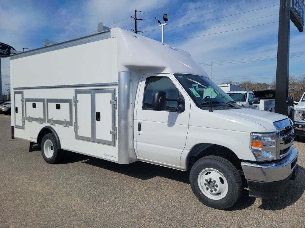 2026 FORD ECONOLINE in Manahawkin, NJ