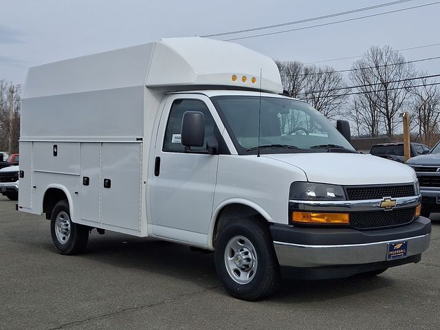 2026 CHEVROLET Express 3500 in Danbury, CT