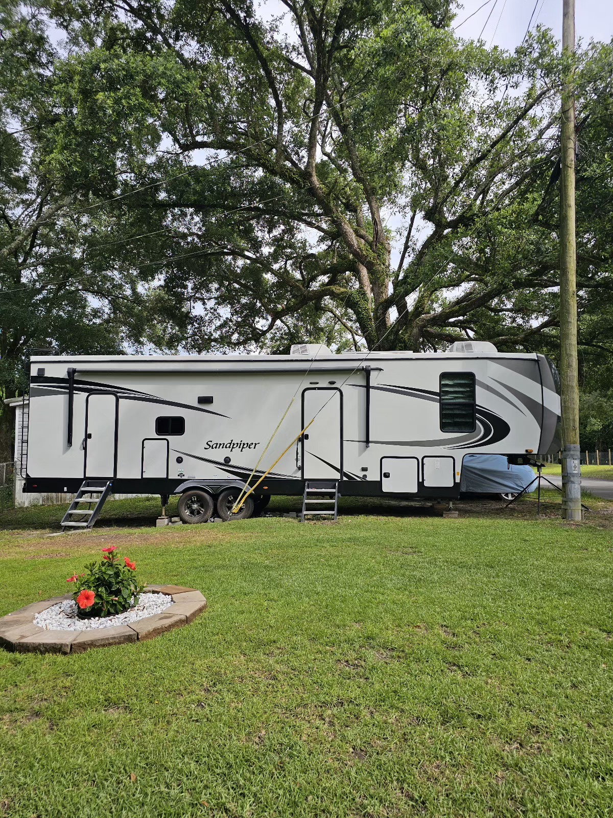 2022 Forest River SANDPIPER 3330BH RV
