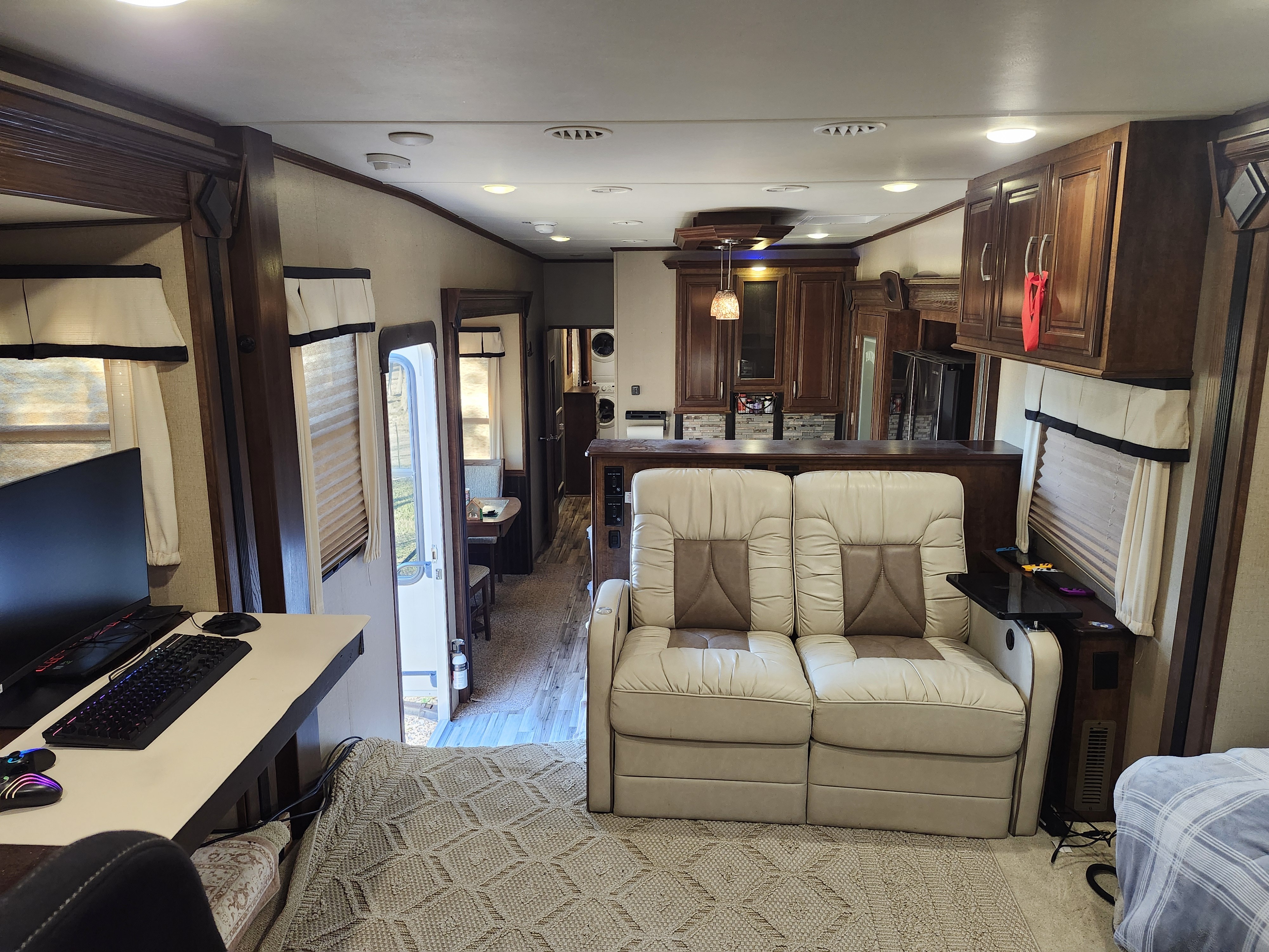 2015 Grand Design SOLITUDE 379FL RV