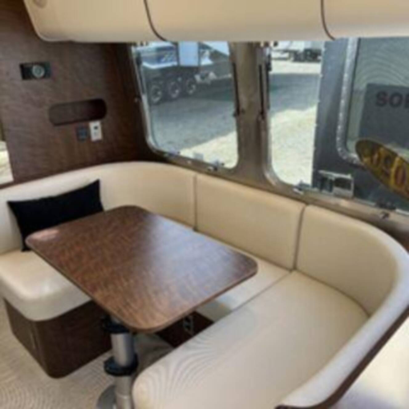 A photo of this 2020 Airstream GLOBETROTTER 23FB TWIN