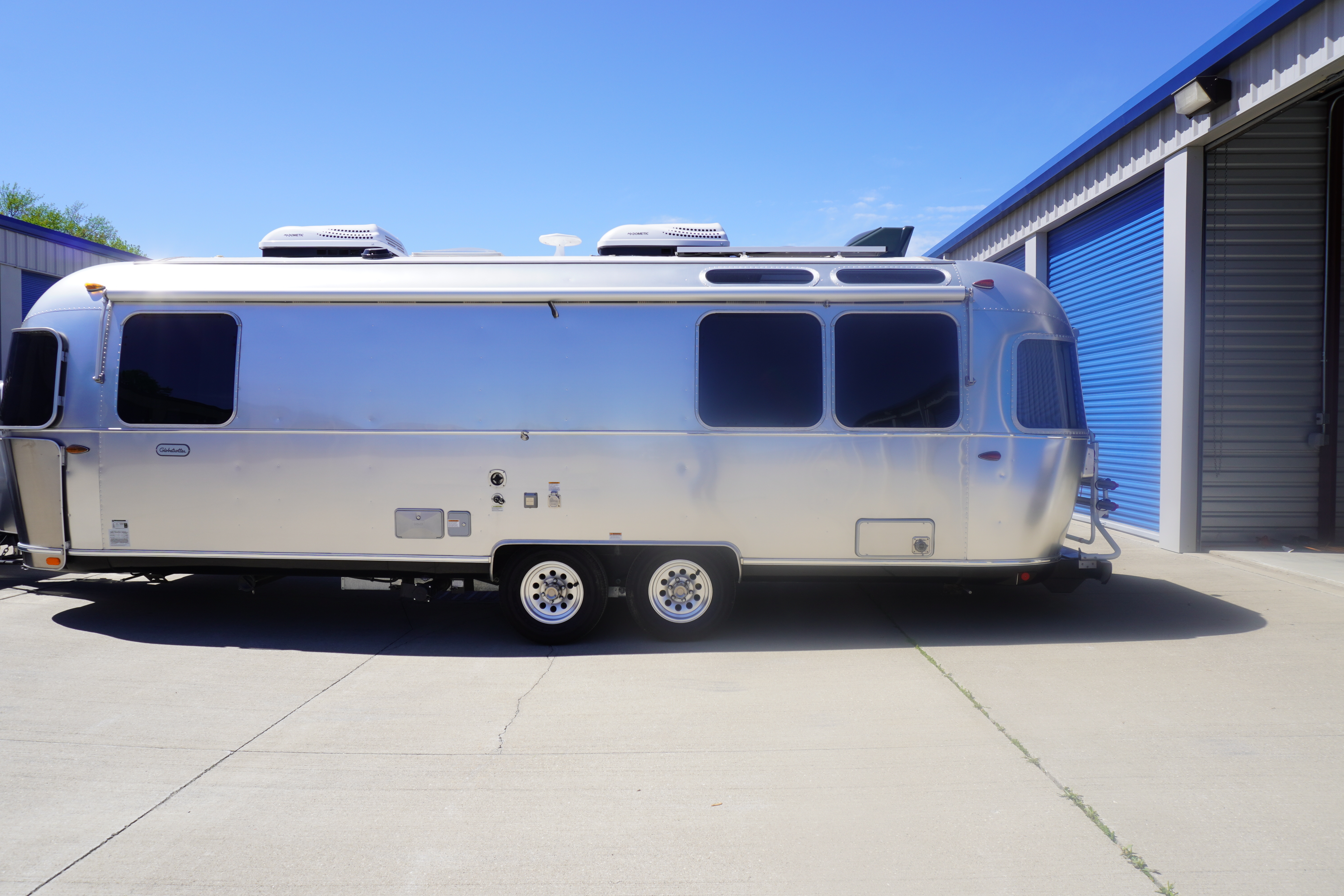2021 Airstream GLOBETROTTER 27FBQ in walton KY