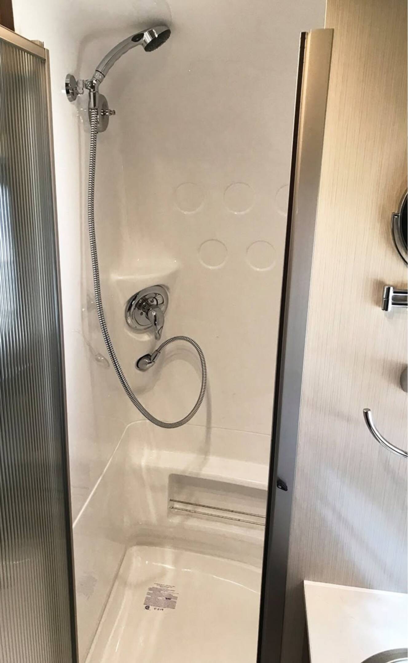 A photo of this 2020 Airstream GLOBETROTTER 23FB TWIN
