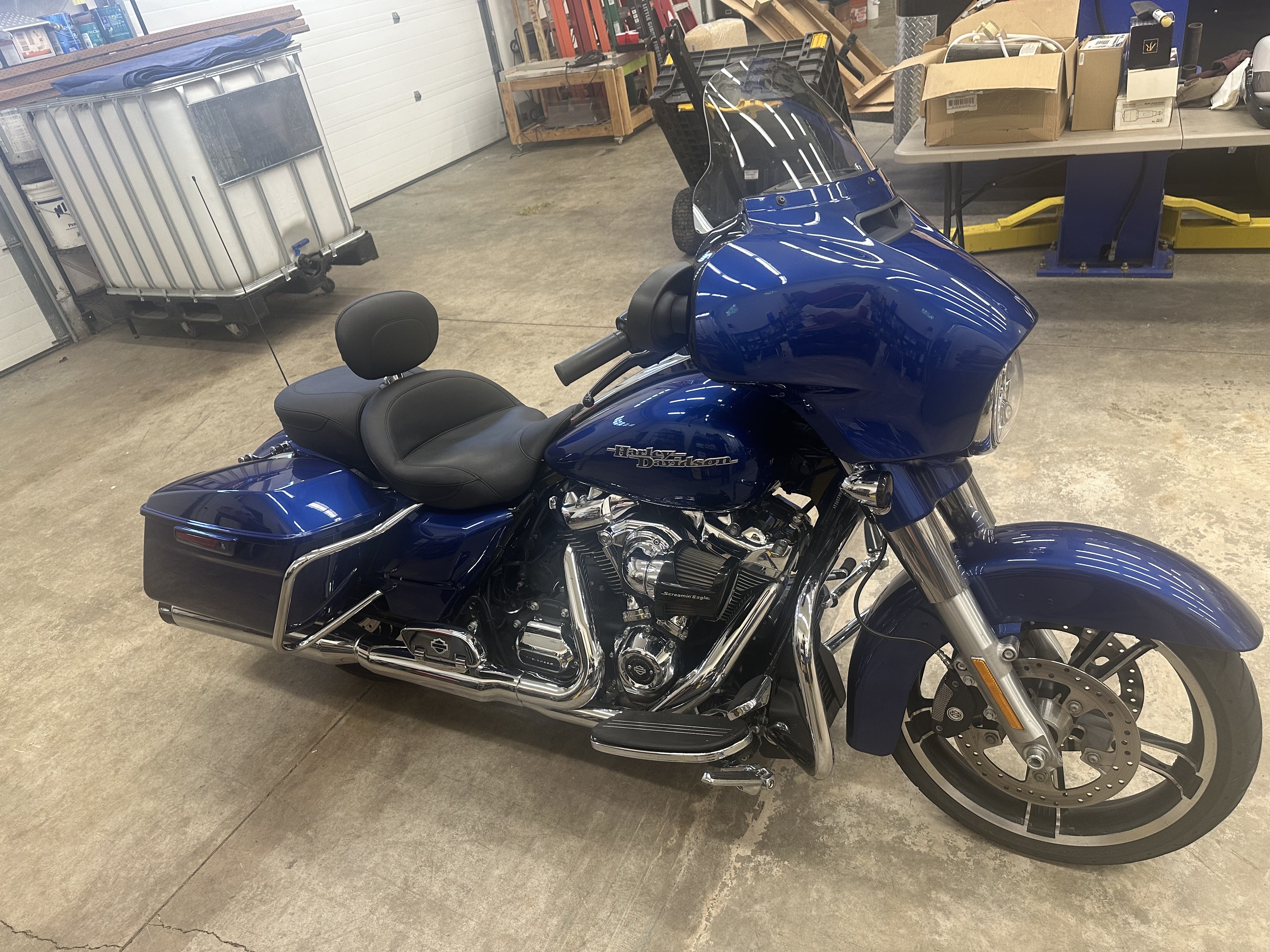 2017 Harley-Davidson STREET GLIDE SPECIAL SPECIAL in Veneta, OR