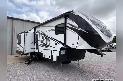 2018 Heartland SUNDANCE XLT SD XLT 289TS in el reno OK