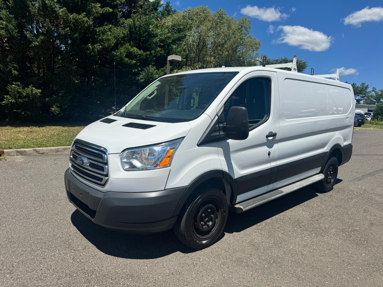 2019 FORD TRANSIT 250 in Vincentown, NJ