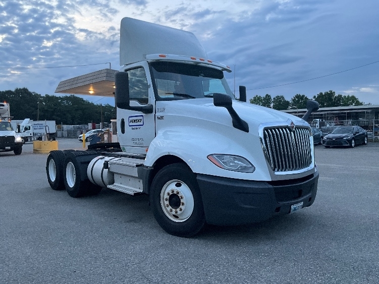 2018 INTERNATIONAL LT625 in Sandston, VA
