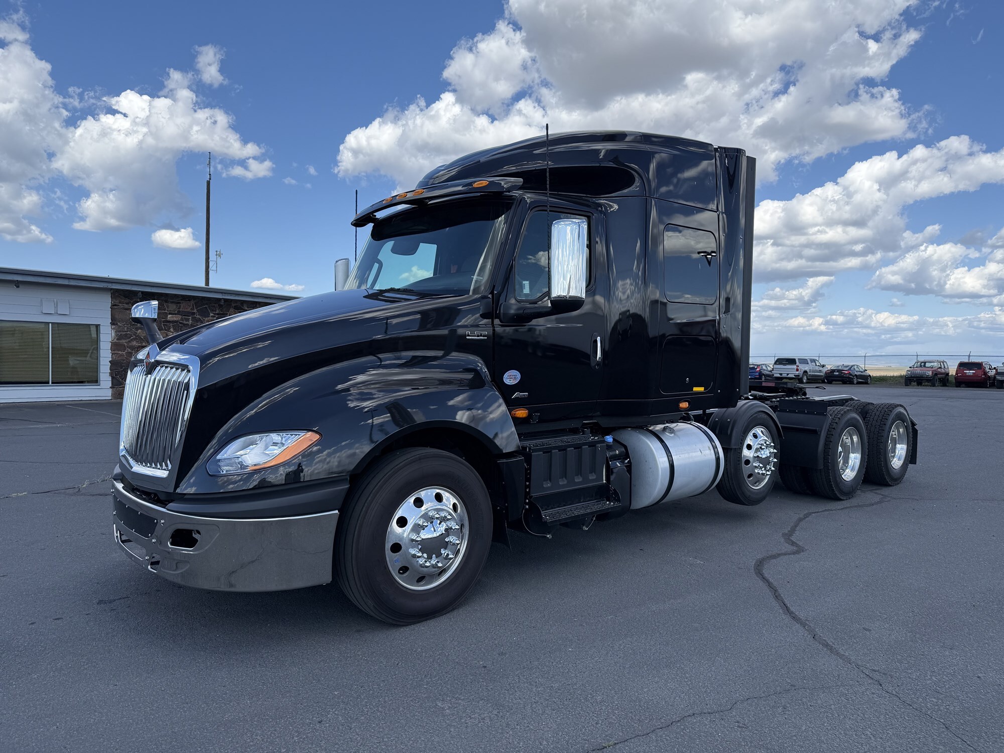 2024 INTERNATIONAL LT625 in Portland, OR