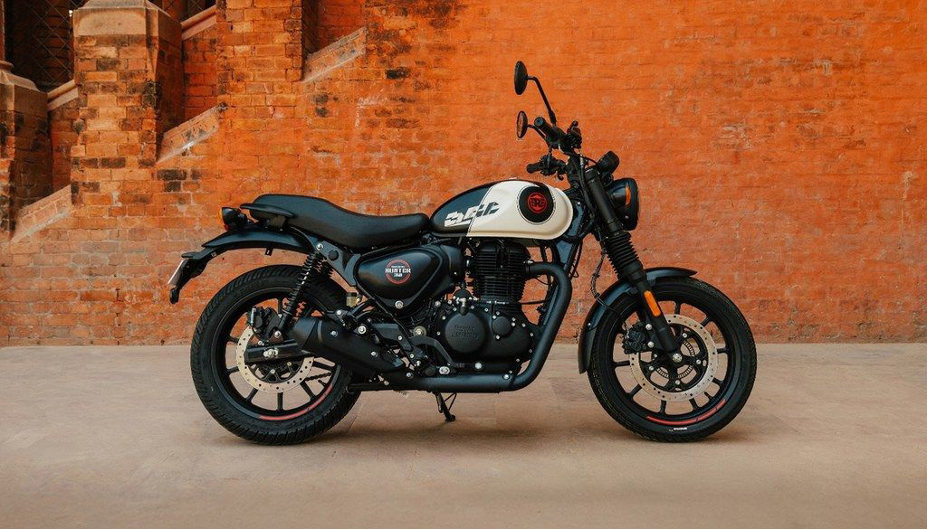 2026 Royal Enfield Hunter 350 Tokyo Black in Portland, OR