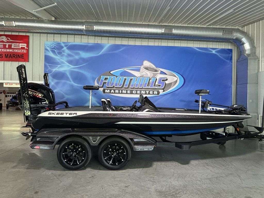 2026 Skeeter FXR20 FLEX FXR21 SELECT BASS BOAT in morganton NC