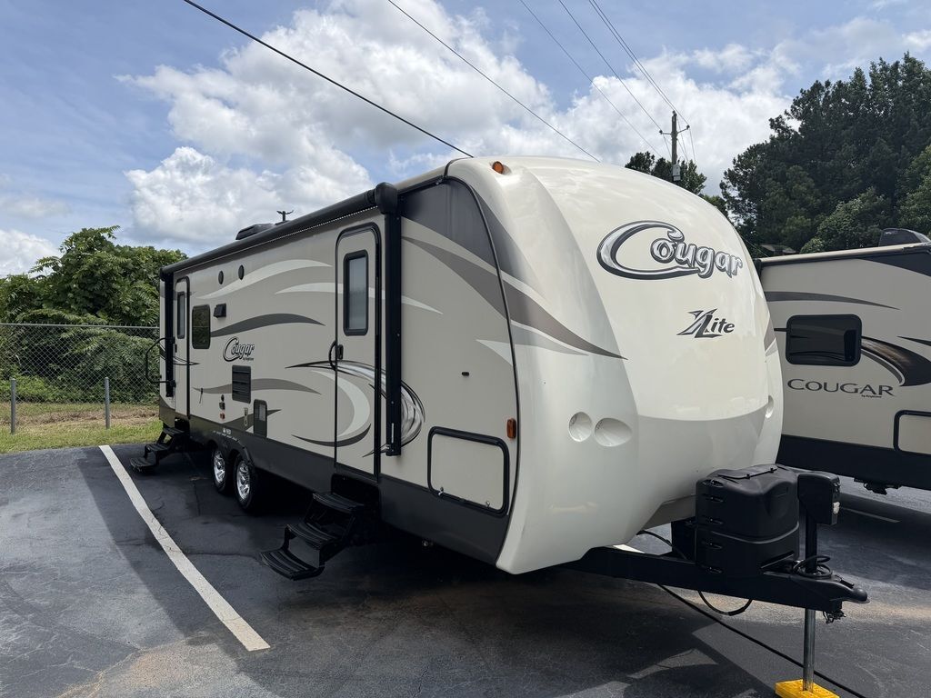 2017 Keystone Rv Cougar X-Lite 28RLS in hiram GA