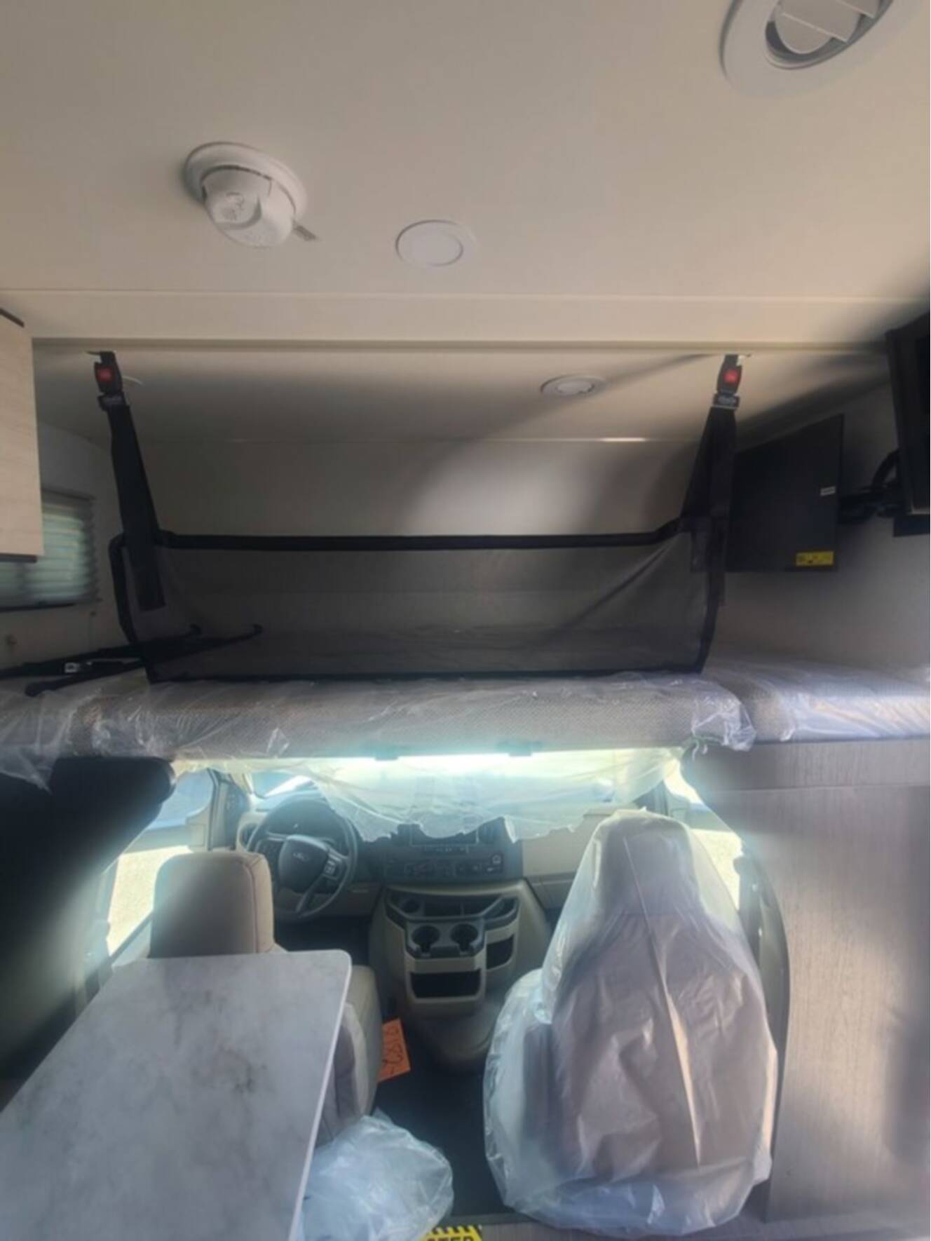 A photo of this 2027 Winnebago Sunflyer 24GG